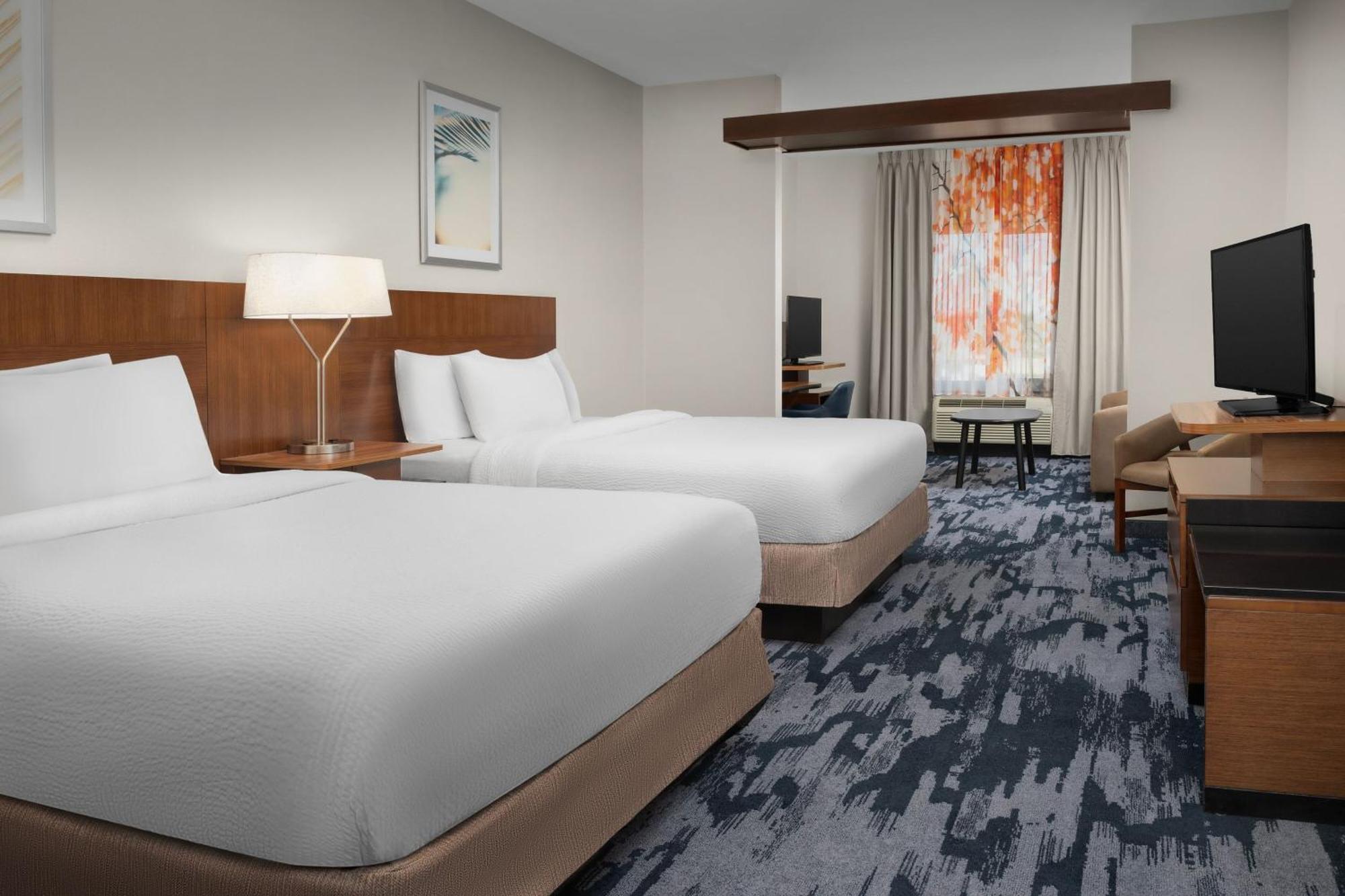 Fairfield Inn & Suites By Marriott Panama City Beach Upper Grand Lagoon Exteriör bild