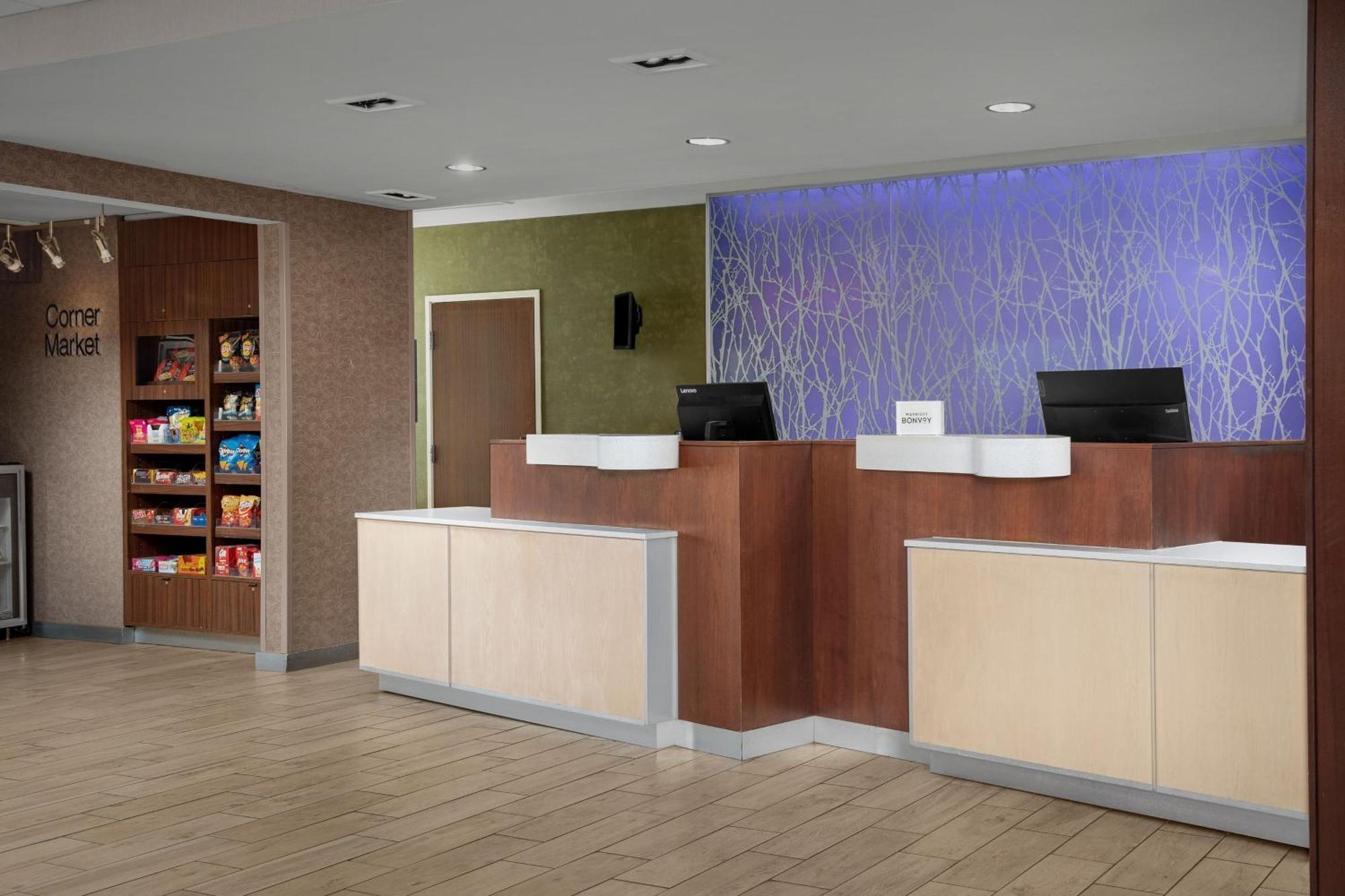 Fairfield Inn & Suites By Marriott Panama City Beach Upper Grand Lagoon Exteriör bild