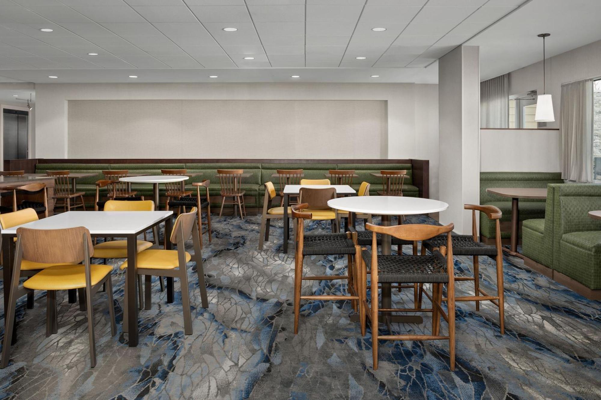 Fairfield Inn & Suites By Marriott Panama City Beach Upper Grand Lagoon Exteriör bild