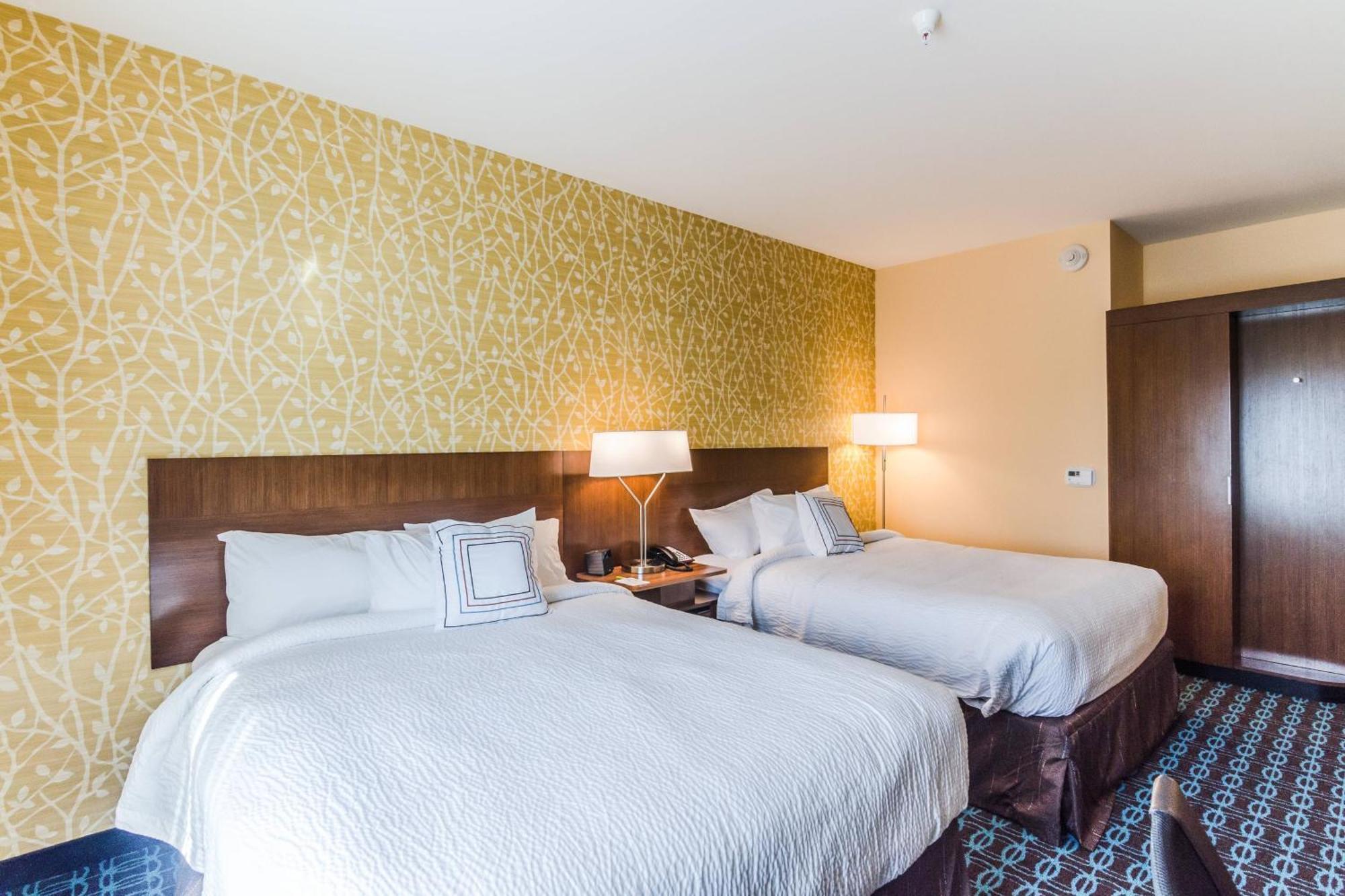 Fairfield Inn & Suites By Marriott Panama City Beach Upper Grand Lagoon Exteriör bild