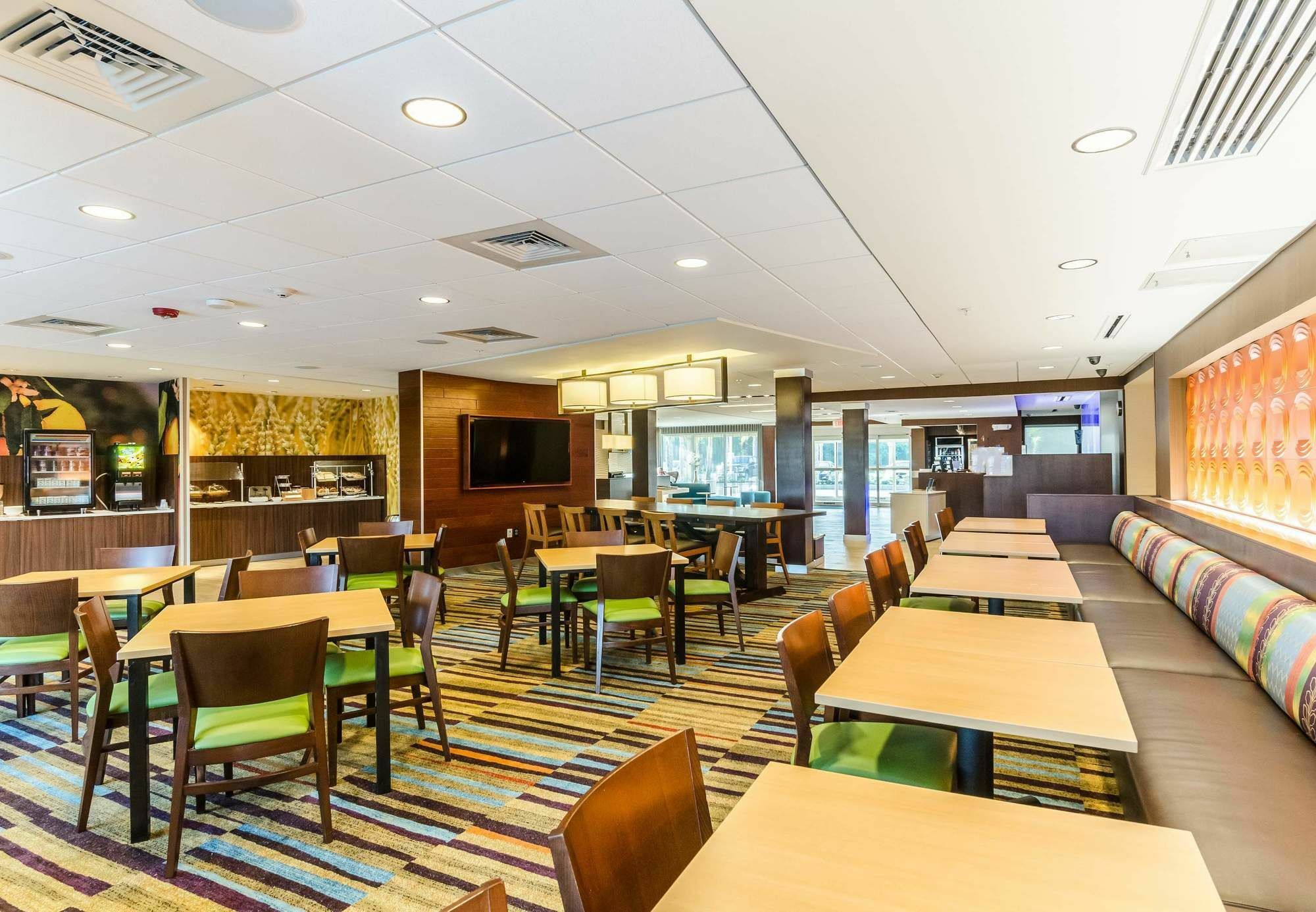 Fairfield Inn & Suites By Marriott Panama City Beach Upper Grand Lagoon Exteriör bild