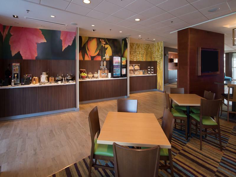 Fairfield Inn & Suites By Marriott Panama City Beach Upper Grand Lagoon Exteriör bild