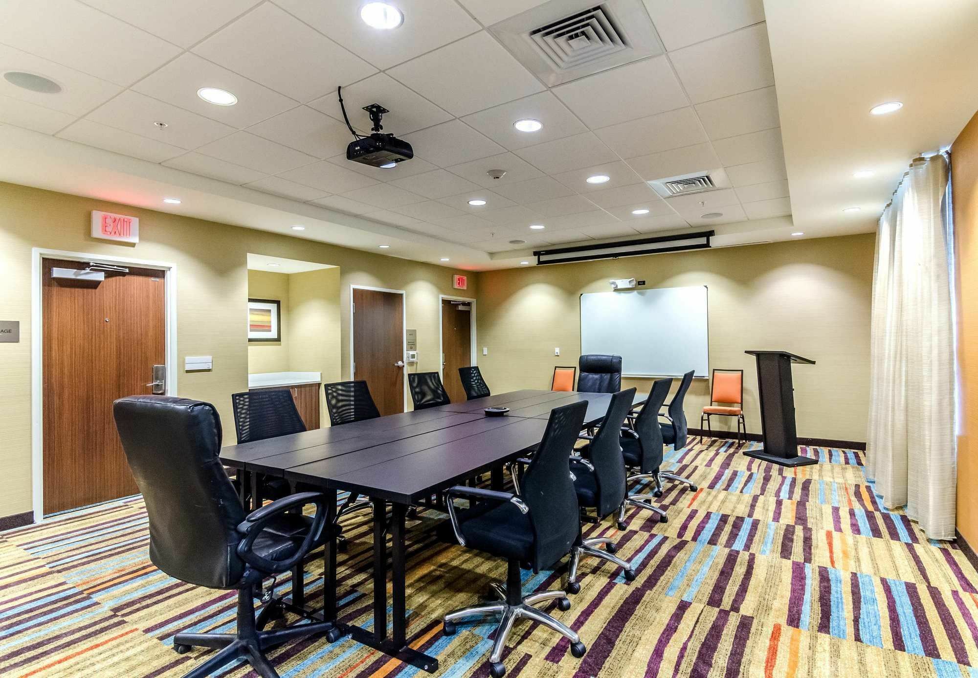Fairfield Inn & Suites By Marriott Panama City Beach Upper Grand Lagoon Exteriör bild